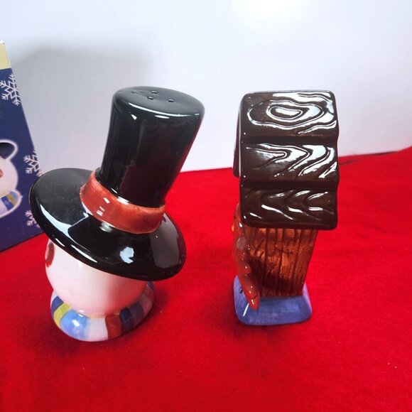 Snowman and Birdhouse Ceramic Salt and Pepper Shakers GKR - Picture 7 of 11